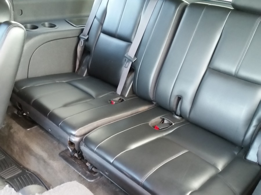 2007 Chevrolet Suburban 4WD 4dr 1500 LTZ, available for sale in Berlin, Connecticut | Action Automotive. Berlin, Connecticut 2007 Chevrolet Suburban 4WD 4dr 1500 LTZ, available for sale in Berlin, Connecticut | Action Automotive. Berlin, Connecticut