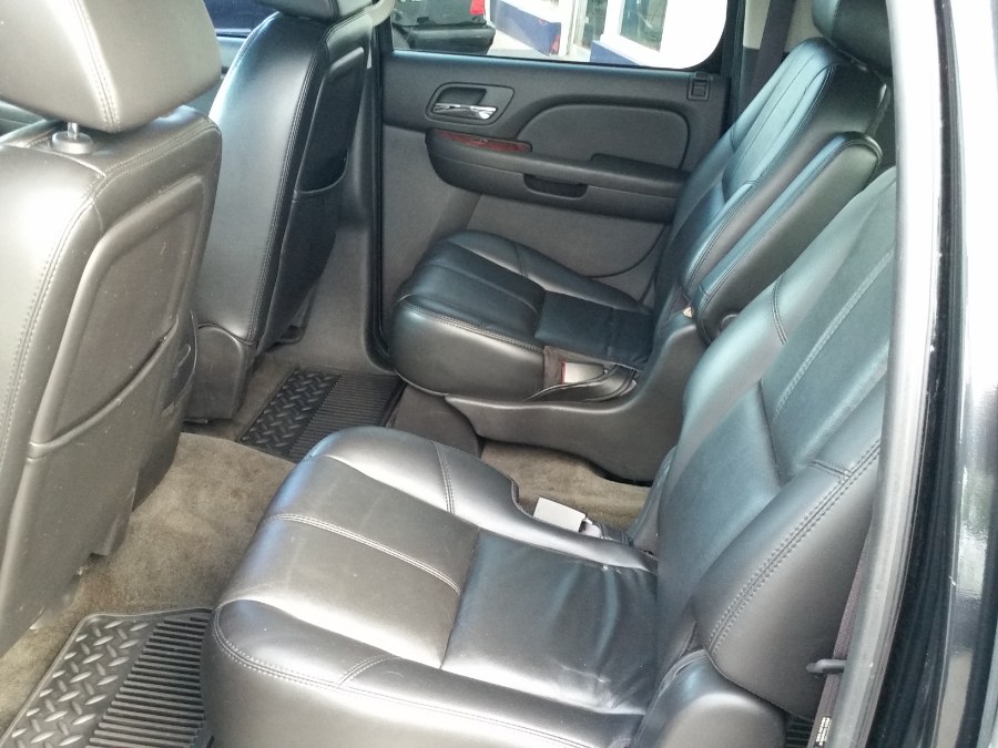 2007 Chevrolet Suburban 4WD 4dr 1500 LTZ, available for sale in Berlin, Connecticut | Action Automotive. Berlin, Connecticut 2007 Chevrolet Suburban 4WD 4dr 1500 LTZ, available for sale in Berlin, Connecticut | Action Automotive. Berlin, Connecticut