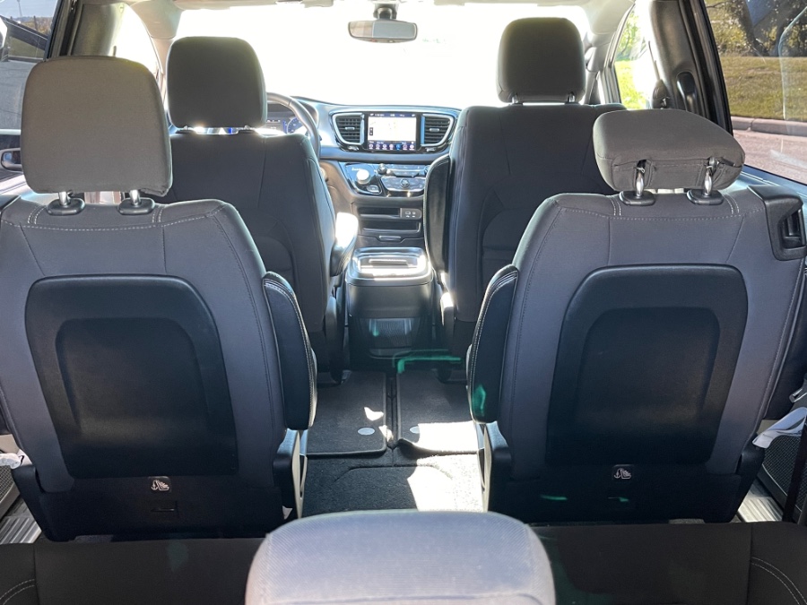 Used Chrysler Pacifica Touring Plus FWD 2018 | Geneva Motor Cars. Darien, Wisconsin Used Chrysler Pacifica Touring Plus FWD 2018 | Geneva Motor Cars. Darien, Wisconsin