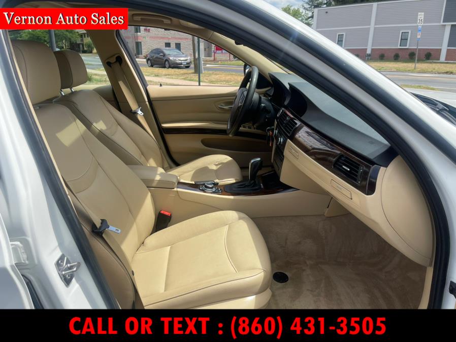 Used BMW 3 Series 4dr Sdn 328i xDrive AWD SULEV 2011 | Vernon Auto Sale & Service. Manchester, Connecticut Used BMW 3 Series 4dr Sdn 328i xDrive AWD SULEV 2011 | Vernon Auto Sale & Service. Manchester, Connecticut