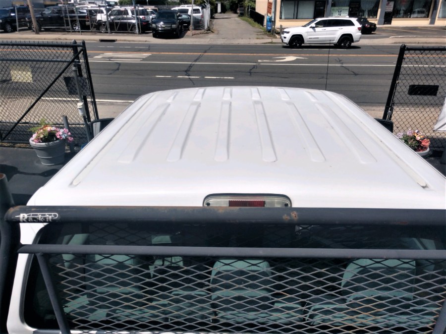 Used Ford Super Duty F-250 SRW CREW CAB LONG BED w LIFTGATE 2015 | Warwick Auto Sales Inc. COPIAGUE, New York Used Ford Super Duty F-250 SRW CREW CAB LONG BED w LIFTGATE 2015 | Warwick Auto Sales Inc. COPIAGUE, New York