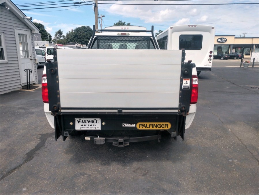 Used Ford Super Duty F-250 SRW CREW CAB LONG BED w LIFTGATE 2015 | Warwick Auto Sales Inc. COPIAGUE, New York Used Ford Super Duty F-250 SRW CREW CAB LONG BED w LIFTGATE 2015 | Warwick Auto Sales Inc. COPIAGUE, New York