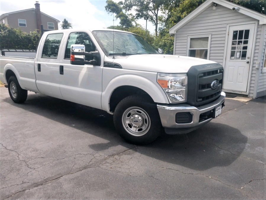 Used Ford Super Duty F-250 SRW CREW CAB LONG BED w LIFTGATE 2015 | Warwick Auto Sales Inc. COPIAGUE, New York Used Ford Super Duty F-250 SRW CREW CAB LONG BED w LIFTGATE 2015 | Warwick Auto Sales Inc. COPIAGUE, New York