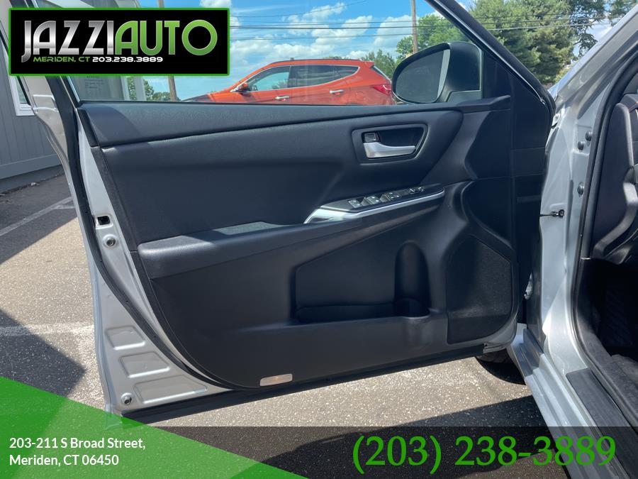 Used Toyota Camry SE Auto (Natl) 2017 | Jazzi Auto Sales LLC. Meriden, Connecticut Used Toyota Camry SE Auto (Natl) 2017 | Jazzi Auto Sales LLC. Meriden, Connecticut