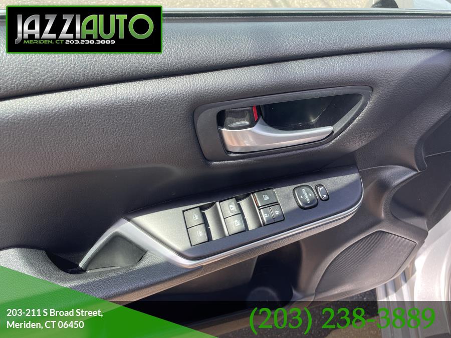 Used Toyota Camry SE Auto (Natl) 2017 | Jazzi Auto Sales LLC. Meriden, Connecticut Used Toyota Camry SE Auto (Natl) 2017 | Jazzi Auto Sales LLC. Meriden, Connecticut