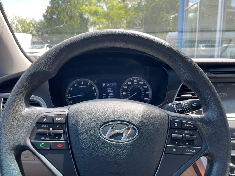 2016 Hyundai Sonata SE. LOW MILES!, available for sale in Rosedale, New York | Sunrise Auto Sales. Rosedale, New York 2016 Hyundai Sonata SE. LOW MILES!, available for sale in Rosedale, New York | Sunrise Auto Sales. Rosedale, New York