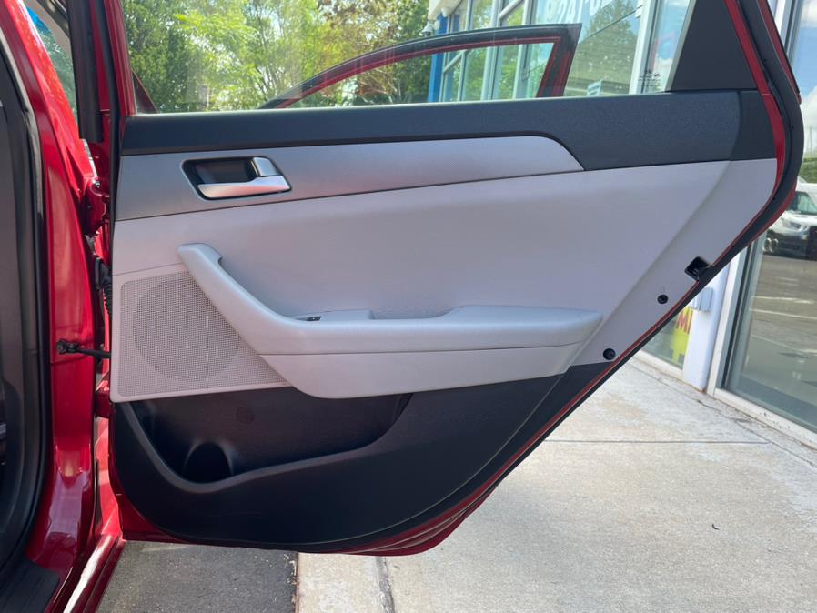 2016 Hyundai Sonata SE. LOW MILES!, available for sale in Rosedale, New York | Sunrise Auto Sales. Rosedale, New York 2016 Hyundai Sonata SE. LOW MILES!, available for sale in Rosedale, New York | Sunrise Auto Sales. Rosedale, New York