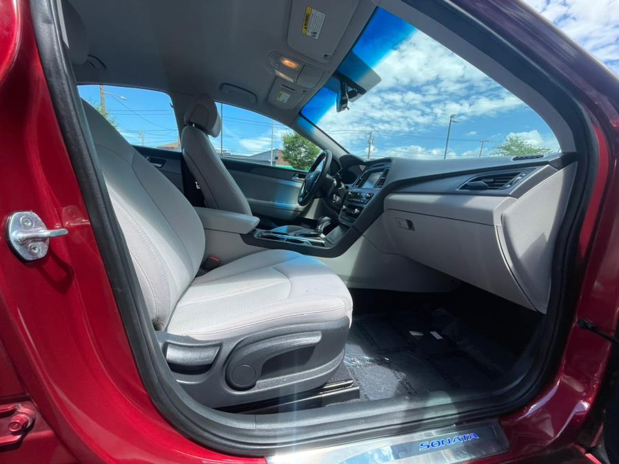 2016 Hyundai Sonata SE. LOW MILES!, available for sale in Rosedale, New York | Sunrise Auto Sales. Rosedale, New York 2016 Hyundai Sonata SE. LOW MILES!, available for sale in Rosedale, New York | Sunrise Auto Sales. Rosedale, New York