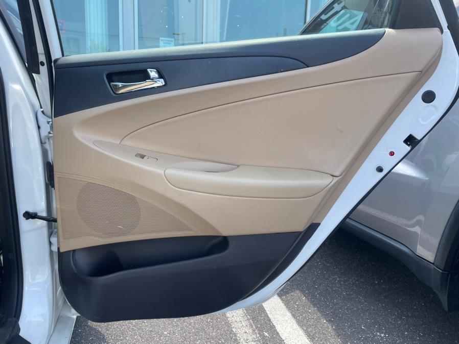 2013 Hyundai Sonata GLS, available for sale in Rosedale, New York | Sunrise Auto Sales. Rosedale, New York 2013 Hyundai Sonata GLS, available for sale in Rosedale, New York | Sunrise Auto Sales. Rosedale, New York