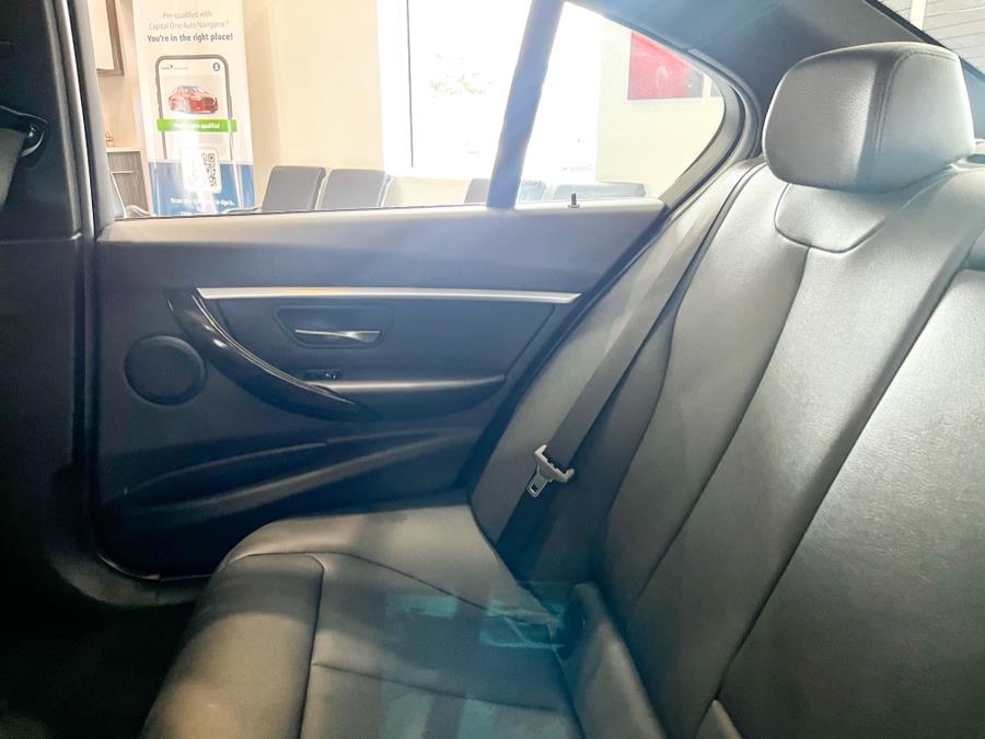 Used BMW 3 Series 330i xDrive Sedan 2018 | Luxury Motor Club. Franklin Square, New York Used BMW 3 Series 330i xDrive Sedan 2018 | Luxury Motor Club. Franklin Square, New York