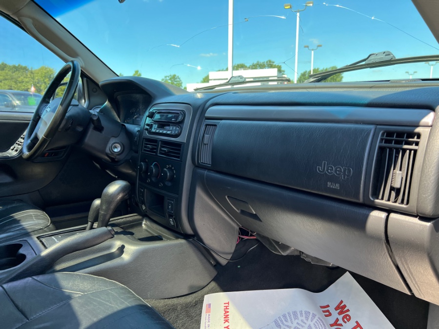 Used Jeep Grand Cherokee 4dr Laredo 4WD 2004 | Marsh Auto Sales LLC. Ortonville, Michigan Used Jeep Grand Cherokee 4dr Laredo 4WD 2004 | Marsh Auto Sales LLC. Ortonville, Michigan