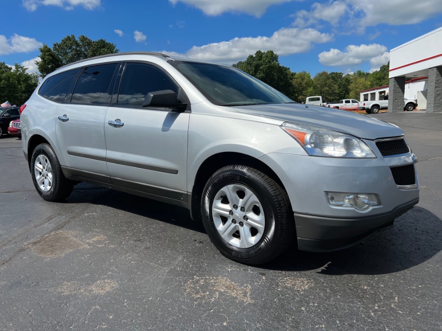 Used Chevrolet Traverse FWD 4dr LS 2012 | Marsh Auto Sales LLC. Ortonville, Michigan Used Chevrolet Traverse FWD 4dr LS 2012 | Marsh Auto Sales LLC. Ortonville, Michigan