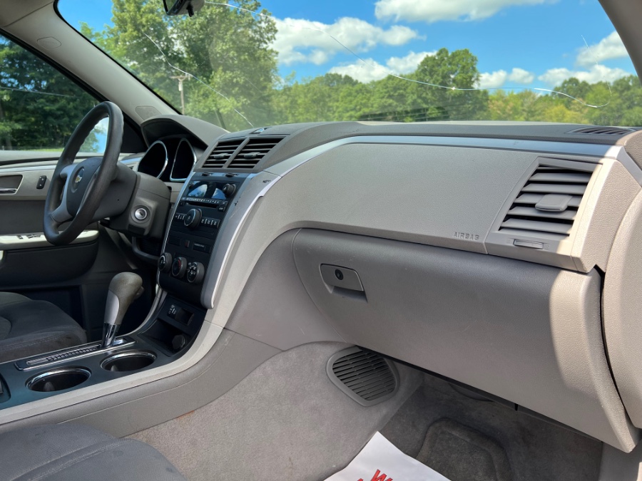 Used Chevrolet Traverse FWD 4dr LS 2012 | Marsh Auto Sales LLC. Ortonville, Michigan Used Chevrolet Traverse FWD 4dr LS 2012 | Marsh Auto Sales LLC. Ortonville, Michigan