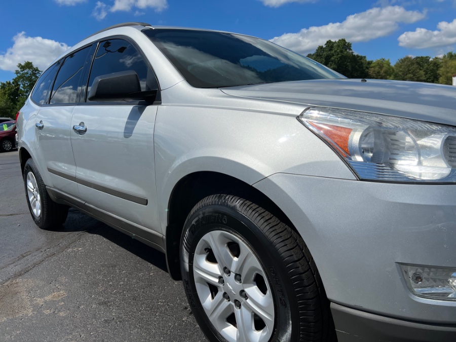 Used Chevrolet Traverse FWD 4dr LS 2012 | Marsh Auto Sales LLC. Ortonville, Michigan Used Chevrolet Traverse FWD 4dr LS 2012 | Marsh Auto Sales LLC. Ortonville, Michigan