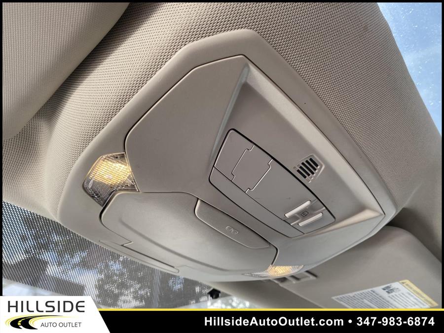 Used Ford Focus SEL 2017 | Hillside Auto Outlet. Jamaica, New York Used Ford Focus SEL 2017 | Hillside Auto Outlet. Jamaica, New York