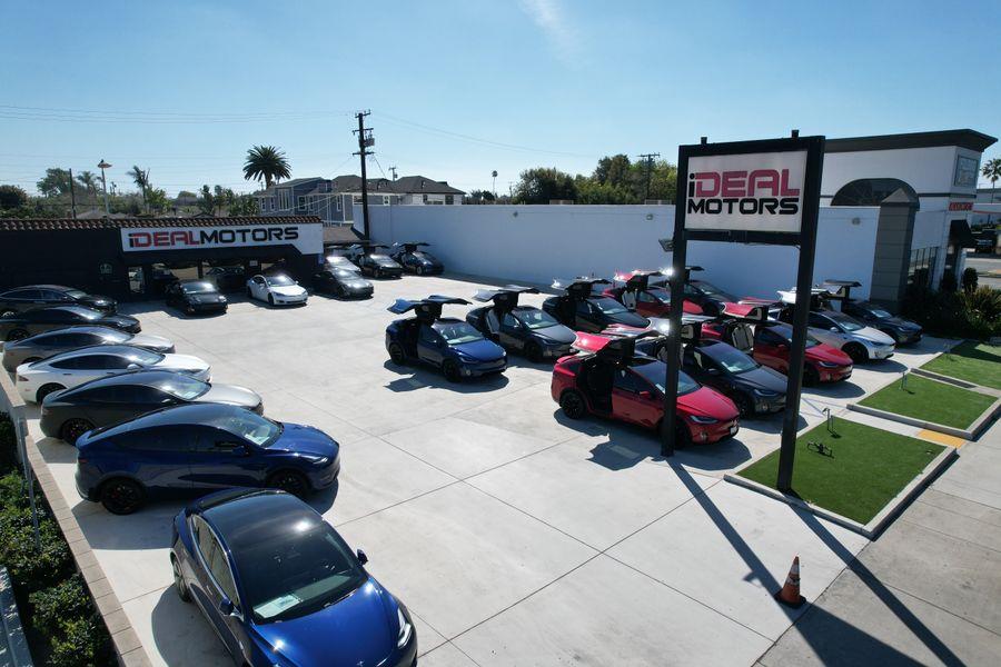 Used Tesla Model s 60 Sedan 4D 2015 | Ideal Motors. Costa Mesa, California Used Tesla Model s 60 Sedan 4D 2015 | Ideal Motors. Costa Mesa, California