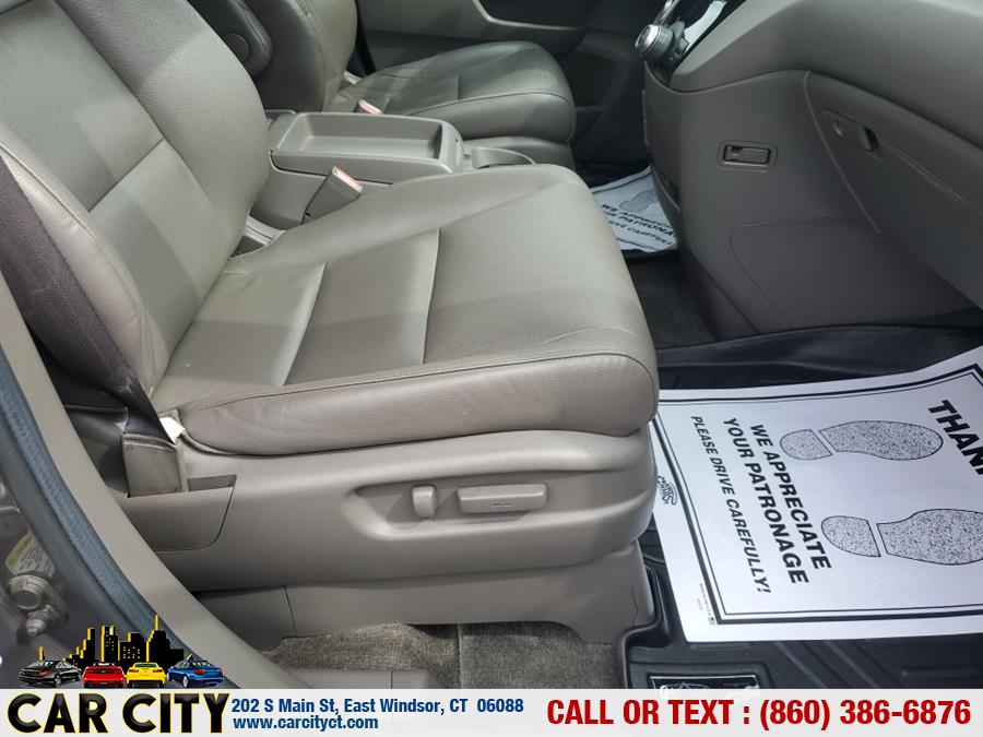 2013 Honda Odyssey 5dr EX-L w/Navi, available for sale in East Windsor, Connecticut | Car City LLC. East Windsor, Connecticut 2013 Honda Odyssey 5dr EX-L w/Navi, available for sale in East Windsor, Connecticut | Car City LLC. East Windsor, Connecticut