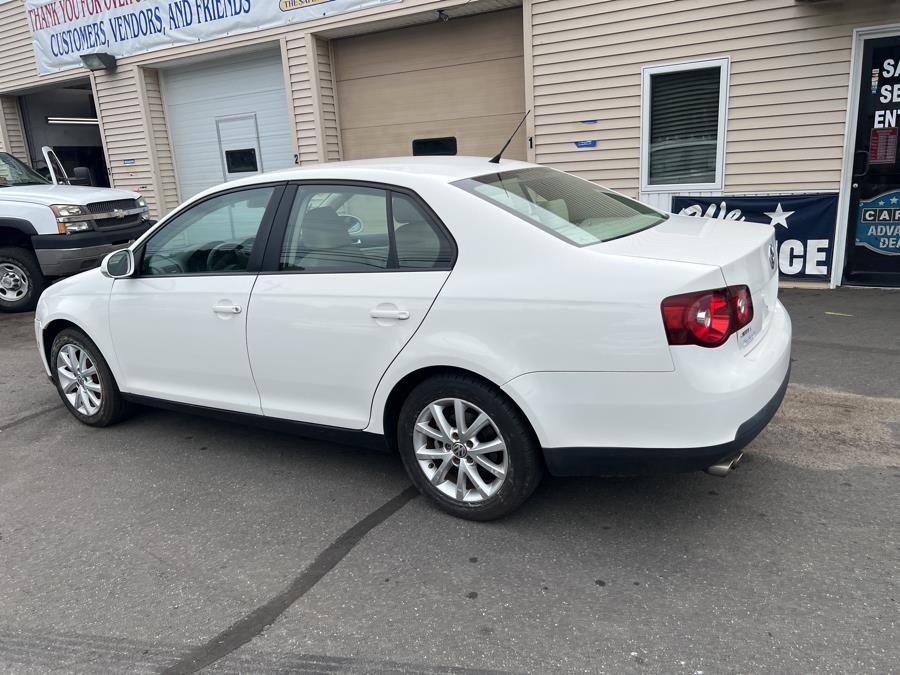 2010 Volkswagen Jetta Sedan 4dr Auto Limited PZEV, available for sale in South Windsor , Connecticut | Ful-line Auto LLC. South Windsor , Connecticut 2010 Volkswagen Jetta Sedan 4dr Auto Limited PZEV, available for sale in South Windsor , Connecticut | Ful-line Auto LLC. South Windsor , Connecticut