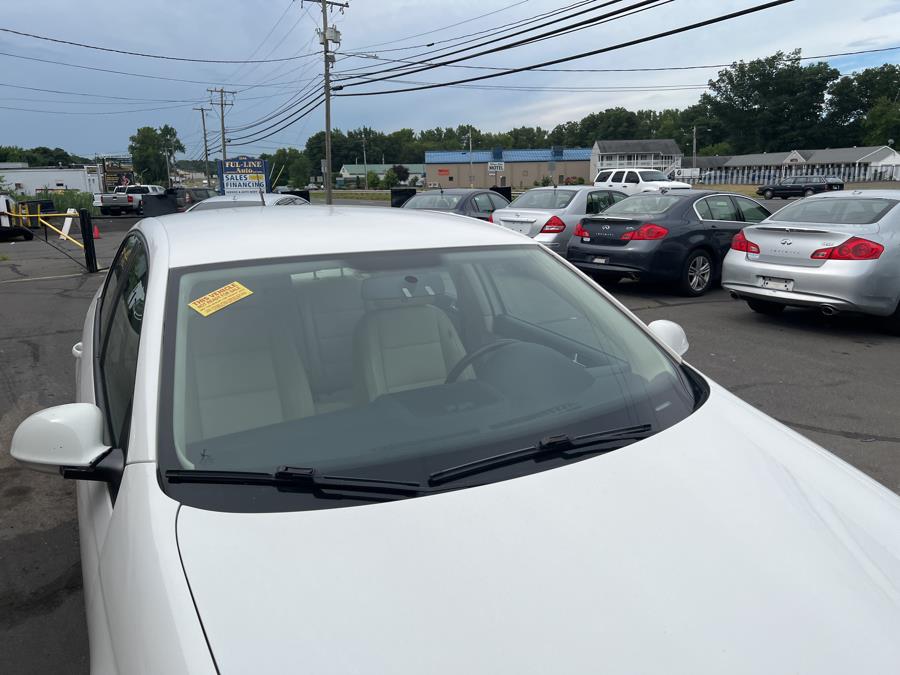 2010 Volkswagen Jetta Sedan 4dr Auto Limited PZEV, available for sale in South Windsor , Connecticut | Ful-line Auto LLC. South Windsor , Connecticut 2010 Volkswagen Jetta Sedan 4dr Auto Limited PZEV, available for sale in South Windsor , Connecticut | Ful-line Auto LLC. South Windsor , Connecticut