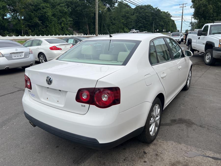 2010 Volkswagen Jetta Sedan 4dr Auto Limited PZEV, available for sale in South Windsor , Connecticut | Ful-line Auto LLC. South Windsor , Connecticut 2010 Volkswagen Jetta Sedan 4dr Auto Limited PZEV, available for sale in South Windsor , Connecticut | Ful-line Auto LLC. South Windsor , Connecticut