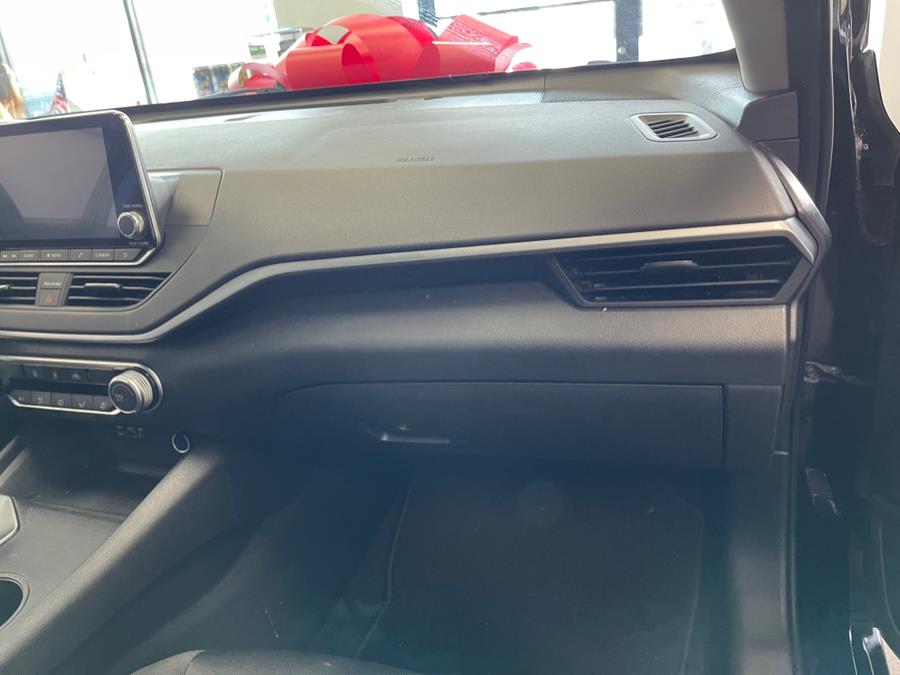 2019 Nissan Altima 2.5 S Sedan, available for sale in Inwood, New York | 5 Towns Drive. Inwood, New York 2019 Nissan Altima 2.5 S Sedan, available for sale in Inwood, New York | 5 Towns Drive. Inwood, New York