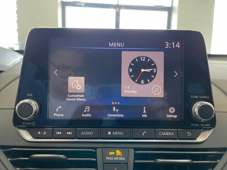 2019 Nissan Altima 2.5 S Sedan, available for sale in Inwood, New York | 5 Towns Drive. Inwood, New York 2019 Nissan Altima 2.5 S Sedan, available for sale in Inwood, New York | 5 Towns Drive. Inwood, New York