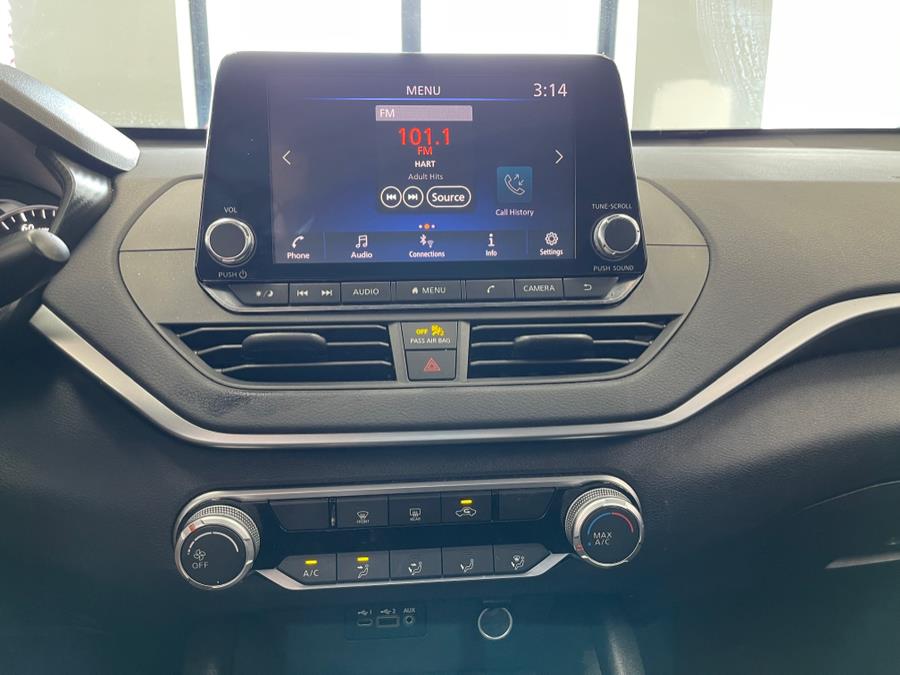 2019 Nissan Altima 2.5 S Sedan, available for sale in Inwood, New York | 5 Towns Drive. Inwood, New York 2019 Nissan Altima 2.5 S Sedan, available for sale in Inwood, New York | 5 Towns Drive. Inwood, New York