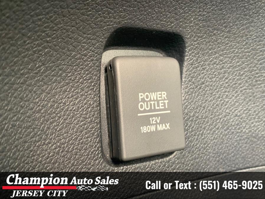 2019 Honda Pilot Touring 7-Passenger AWD, available for sale in Jersey City, New Jersey | Champion Auto Sales. Jersey City, New Jersey 2019 Honda Pilot Touring 7-Passenger AWD, available for sale in Jersey City, New Jersey | Champion Auto Sales. Jersey City, New Jersey