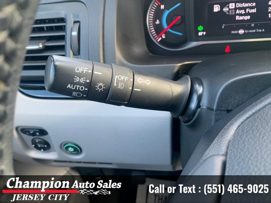 2019 Honda Pilot Touring 7-Passenger AWD, available for sale in Jersey City, New Jersey | Champion Auto Sales. Jersey City, New Jersey 2019 Honda Pilot Touring 7-Passenger AWD, available for sale in Jersey City, New Jersey | Champion Auto Sales. Jersey City, New Jersey