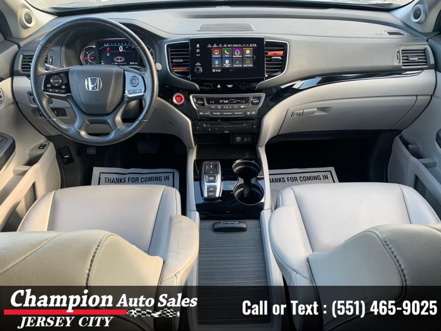2019 Honda Pilot Touring 7-Passenger AWD, available for sale in Jersey City, New Jersey | Champion Auto Sales. Jersey City, New Jersey 2019 Honda Pilot Touring 7-Passenger AWD, available for sale in Jersey City, New Jersey | Champion Auto Sales. Jersey City, New Jersey