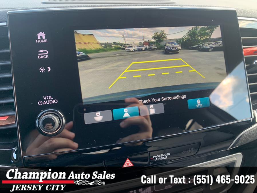 2019 Honda Pilot Touring 7-Passenger AWD, available for sale in Jersey City, New Jersey | Champion Auto Sales. Jersey City, New Jersey 2019 Honda Pilot Touring 7-Passenger AWD, available for sale in Jersey City, New Jersey | Champion Auto Sales. Jersey City, New Jersey