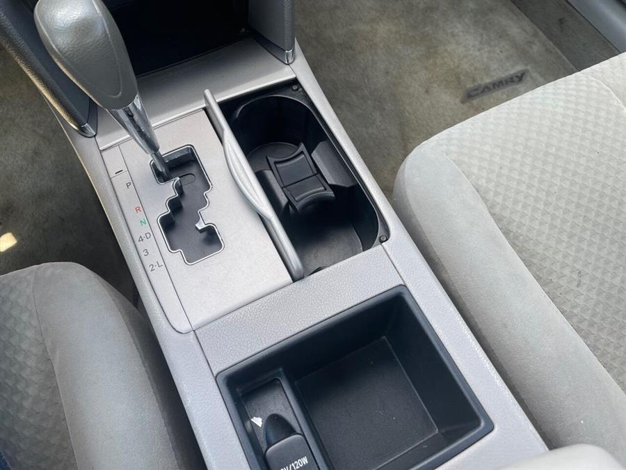 2009 Toyota Camry Base 4dr Sedan 5A, available for sale in Roslyn Heights, New York | Mekawy Auto Sales Inc. Roslyn Heights, New York 2009 Toyota Camry Base 4dr Sedan 5A, available for sale in Roslyn Heights, New York | Mekawy Auto Sales Inc. Roslyn Heights, New York