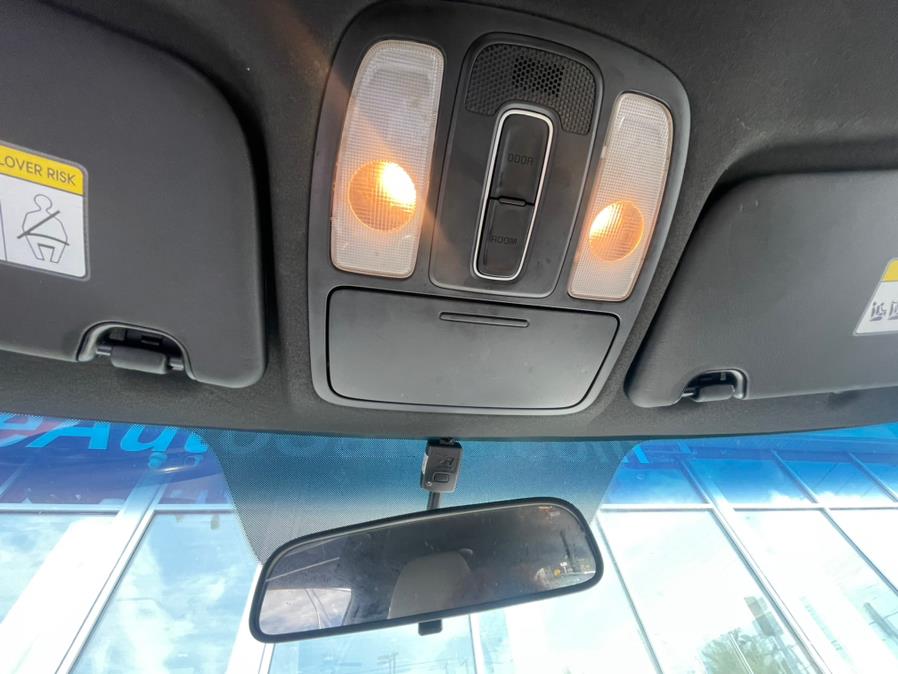 2017 Kia Soul LOW MILES!, available for sale in Elmont, New York | Sunrise of Elmont. Elmont, New York 2017 Kia Soul LOW MILES!, available for sale in Elmont, New York | Sunrise of Elmont. Elmont, New York
