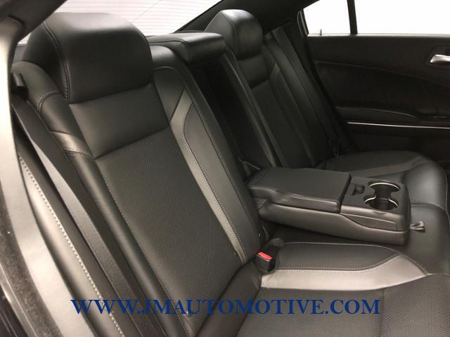 Used Dodge Charger SXT AWD 2017 | J&M Automotive Sls&Svc LLC. Naugatuck, Connecticut Used Dodge Charger SXT AWD 2017 | J&M Automotive Sls&Svc LLC. Naugatuck, Connecticut