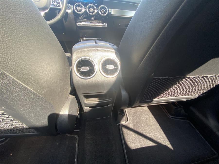 2021 Mercedes-benz Glb GLB 250 4MATIC AWD 4dr SUV, available for sale in Great Neck, New York | Camy Cars. Great Neck, New York 2021 Mercedes-benz Glb GLB 250 4MATIC AWD 4dr SUV, available for sale in Great Neck, New York | Camy Cars. Great Neck, New York