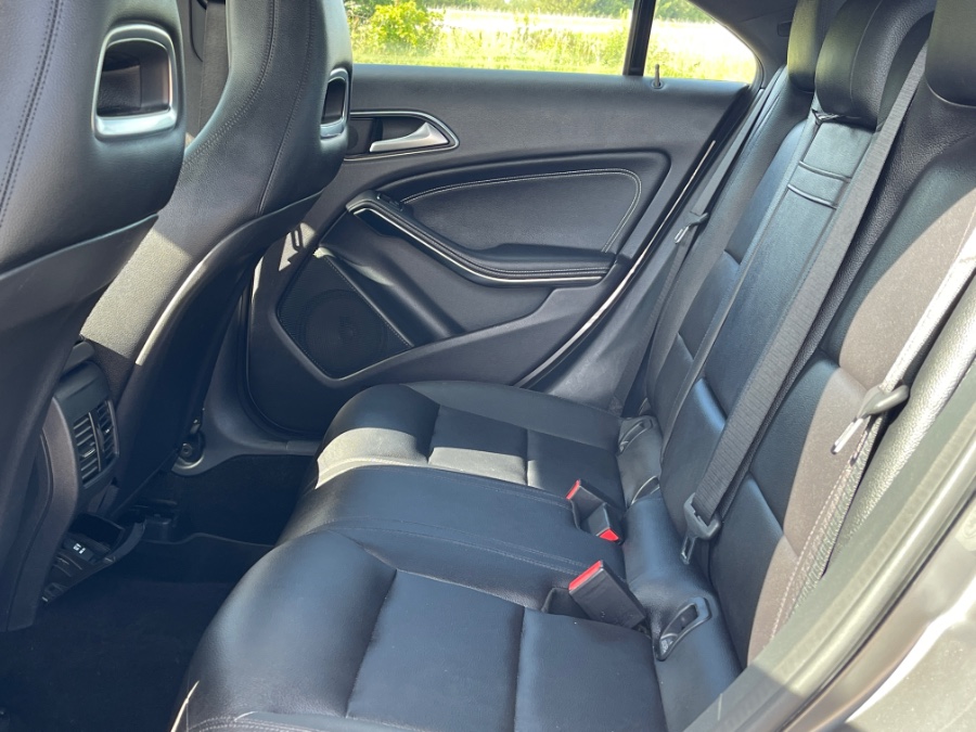 Used Mercedes-Benz CLA-Class 4dr Sdn CLA250 4MATIC 2015 | Geneva Motor Cars. Darien, Wisconsin Used Mercedes-Benz CLA-Class 4dr Sdn CLA250 4MATIC 2015 | Geneva Motor Cars. Darien, Wisconsin