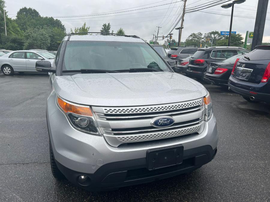 2013 Ford Explorer 4WD 4dr XLT, available for sale in Raynham, Massachusetts | J & A Auto Center. Raynham, Massachusetts