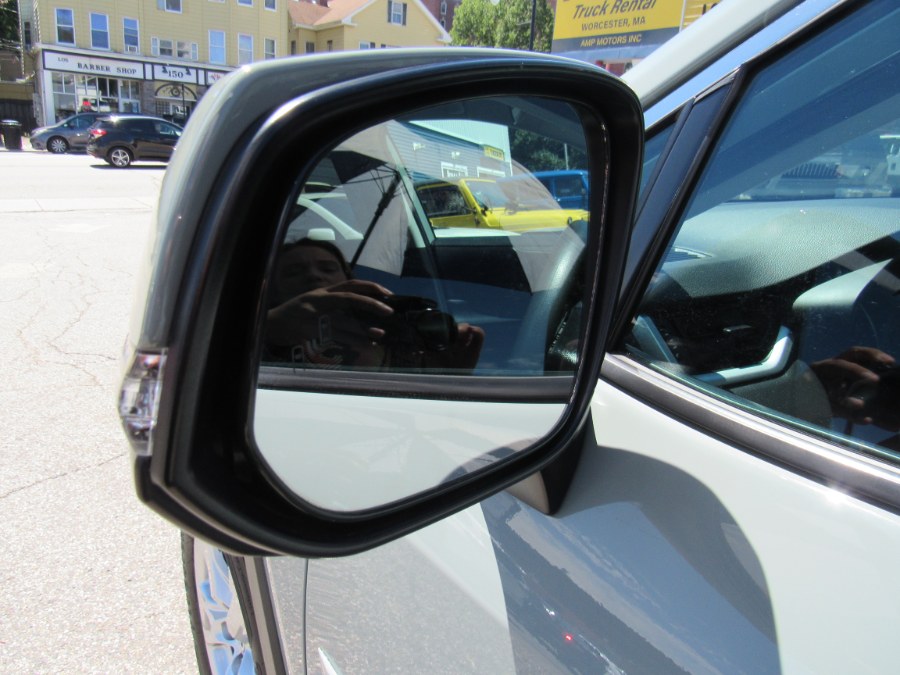 2020 Toyota RAV4 XLE, available for sale in Worcester, Massachusetts | Hilario's Auto Sales Inc.. Worcester, Massachusetts 2020 Toyota RAV4 XLE, available for sale in Worcester, Massachusetts | Hilario's Auto Sales Inc.. Worcester, Massachusetts