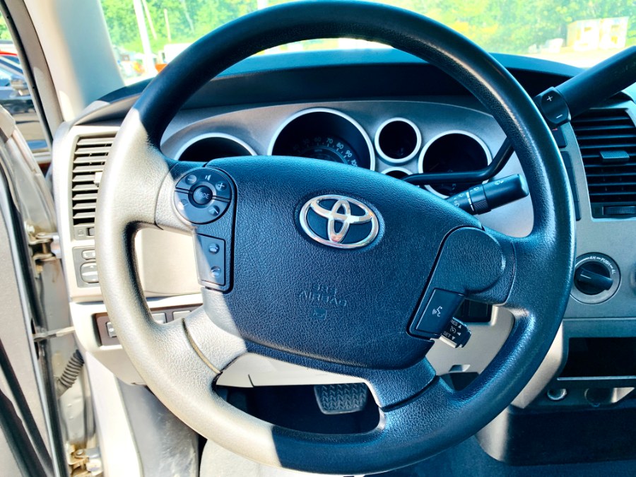 Used Toyota Tundra 4WD Truck Double Cab 4.6L V8 6-Spd AT (Natl) 2013 | Second Street Auto Sales Inc. Manchester, New Hampshire Used Toyota Tundra 4WD Truck Double Cab 4.6L V8 6-Spd AT (Natl) 2013 | Second Street Auto Sales Inc. Manchester, New Hampshire