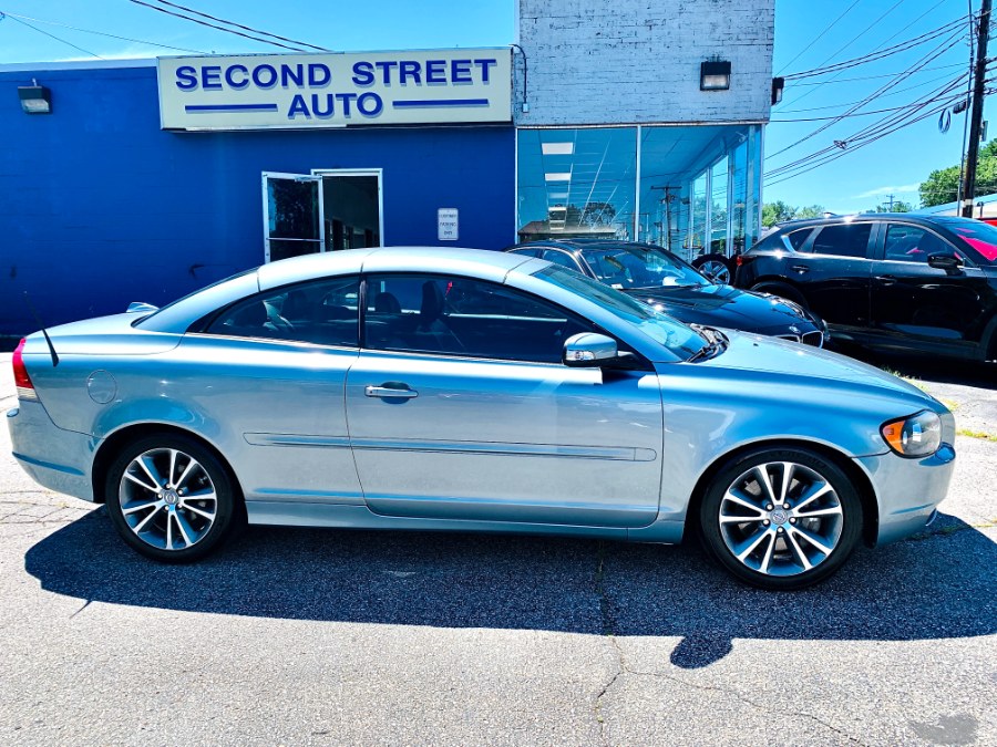 2009 Volvo C70 2dr Conv Auto, available for sale in Manchester, New Hampshire | Second Street Auto Sales Inc. Manchester, New Hampshire 2009 Volvo C70 2dr Conv Auto, available for sale in Manchester, New Hampshire | Second Street Auto Sales Inc. Manchester, New Hampshire