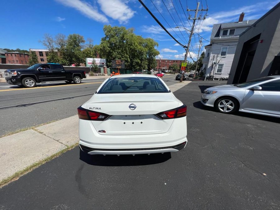 2020 Nissan Altima 2.5 S Sedan, available for sale in Peabody, Massachusetts | New Star Motors. Peabody, Massachusetts 2020 Nissan Altima 2.5 S Sedan, available for sale in Peabody, Massachusetts | New Star Motors. Peabody, Massachusetts