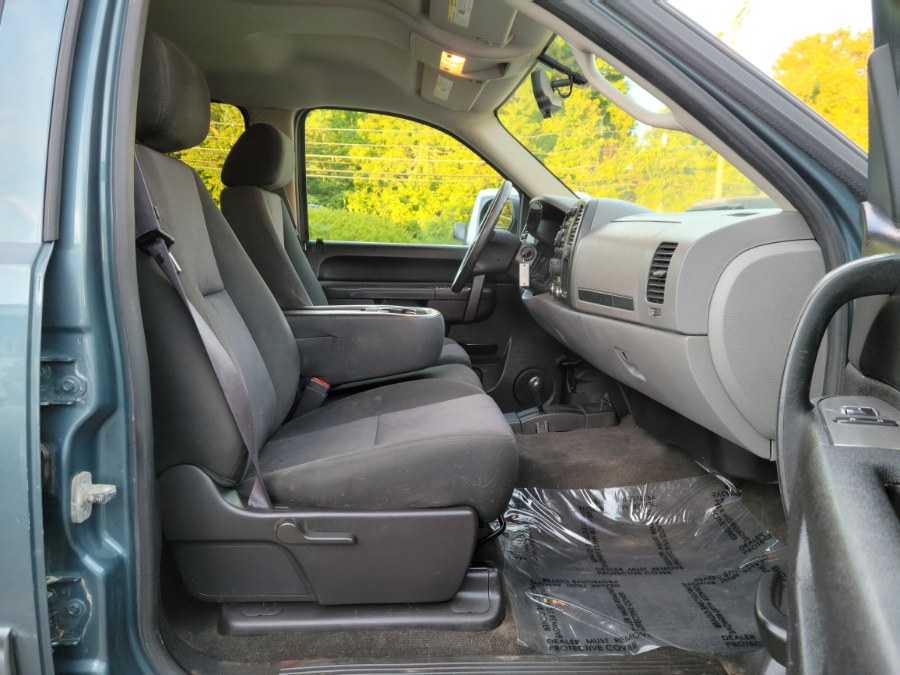 2012 GMC Sierra 1500 4WD Crew Cab 143.5" SL, available for sale in East Windsor, Connecticut | Toro Auto. East Windsor, Connecticut 2012 GMC Sierra 1500 4WD Crew Cab 143.5" SL, available for sale in East Windsor, Connecticut | Toro Auto. East Windsor, Connecticut