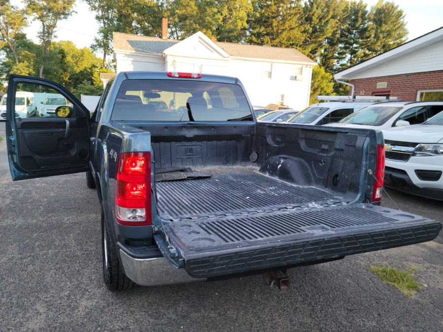 2012 GMC Sierra 1500 4WD Crew Cab 143.5" SL, available for sale in East Windsor, Connecticut | Toro Auto. East Windsor, Connecticut 2012 GMC Sierra 1500 4WD Crew Cab 143.5" SL, available for sale in East Windsor, Connecticut | Toro Auto. East Windsor, Connecticut