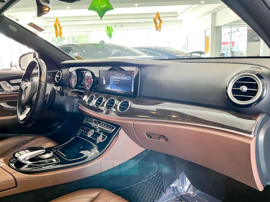 Used Mercedes-Benz E-Class E 300 Sport 4MATIC Sedan 2017 | Luxury Motor Club. Franklin Square, New York Used Mercedes-Benz E-Class E 300 Sport 4MATIC Sedan 2017 | Luxury Motor Club. Franklin Square, New York