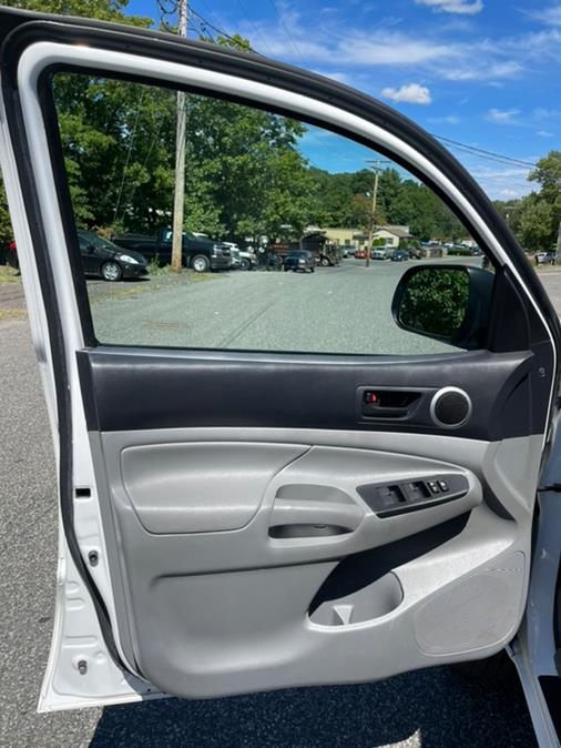 Used Toyota Tacoma 4WD Double Cab V6 AT 2014 | New Beginning Auto Service Inc . Ashland , Massachusetts Used Toyota Tacoma 4WD Double Cab V6 AT 2014 | New Beginning Auto Service Inc . Ashland , Massachusetts