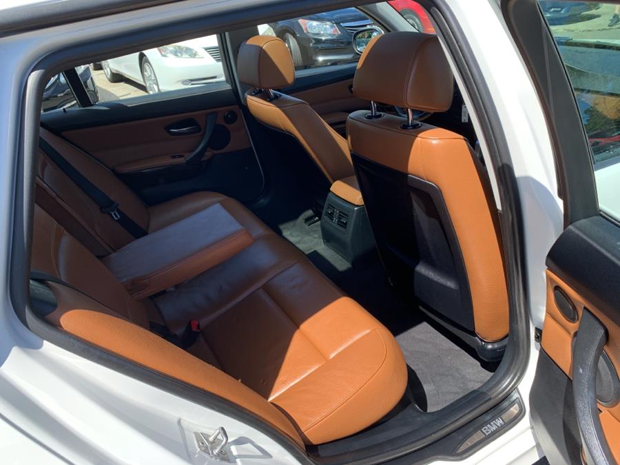 2011 BMW 3 Series 4dr Sports Wgn 328i xDrive AWD, available for sale in Springfield, Massachusetts | Absolute Motors Inc. Springfield, Massachusetts 2011 BMW 3 Series 4dr Sports Wgn 328i xDrive AWD, available for sale in Springfield, Massachusetts | Absolute Motors Inc. Springfield, Massachusetts