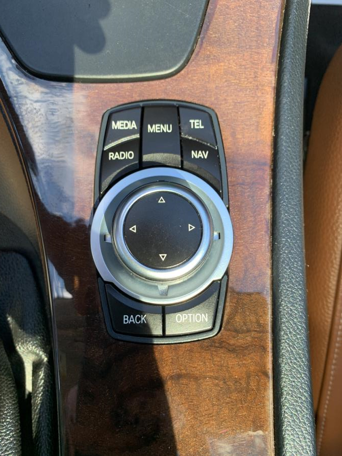 2011 BMW 3 Series 4dr Sports Wgn 328i xDrive AWD, available for sale in Springfield, Massachusetts | Absolute Motors Inc. Springfield, Massachusetts 2011 BMW 3 Series 4dr Sports Wgn 328i xDrive AWD, available for sale in Springfield, Massachusetts | Absolute Motors Inc. Springfield, Massachusetts