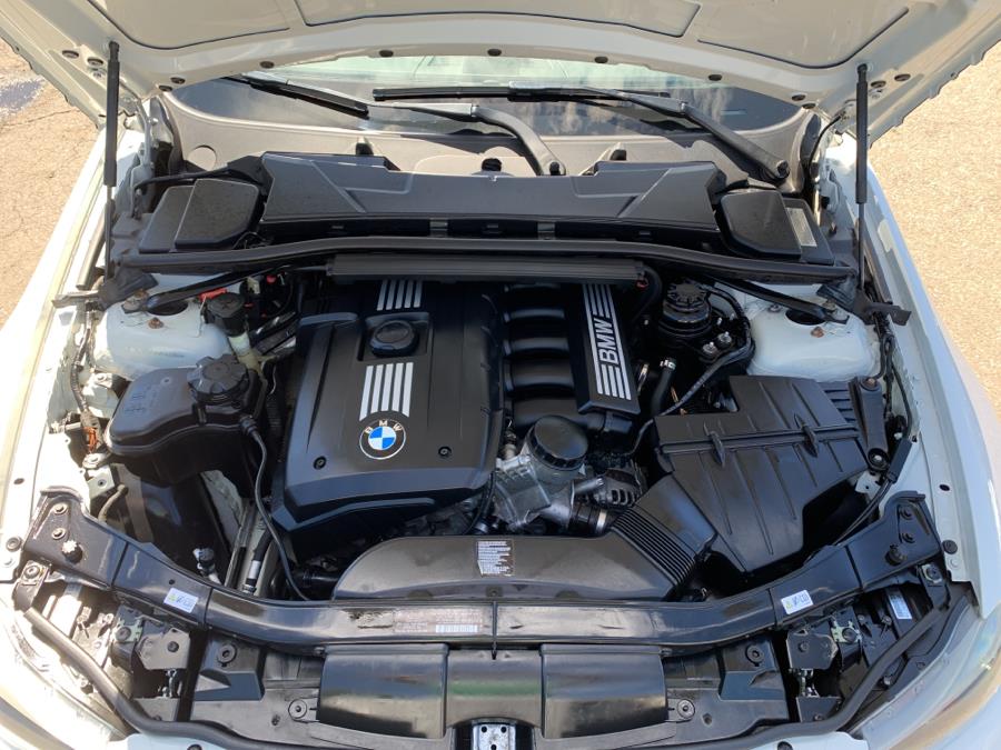 2011 BMW 3 Series 4dr Sports Wgn 328i xDrive AWD, available for sale in Springfield, Massachusetts | Absolute Motors Inc. Springfield, Massachusetts 2011 BMW 3 Series 4dr Sports Wgn 328i xDrive AWD, available for sale in Springfield, Massachusetts | Absolute Motors Inc. Springfield, Massachusetts