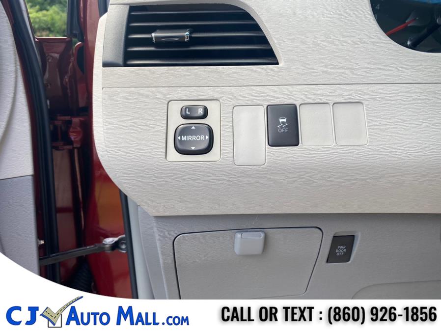 2012 Toyota Sienna 5dr 7-Pass Van V6 LE AWD (Natl), available for sale in Bristol, Connecticut | CJ Auto Mall. Bristol, Connecticut 2012 Toyota Sienna 5dr 7-Pass Van V6 LE AWD (Natl), available for sale in Bristol, Connecticut | CJ Auto Mall. Bristol, Connecticut