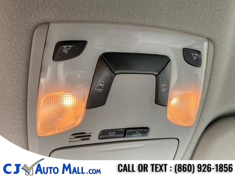 2012 Toyota Sienna 5dr 7-Pass Van V6 LE AWD (Natl), available for sale in Bristol, Connecticut | CJ Auto Mall. Bristol, Connecticut 2012 Toyota Sienna 5dr 7-Pass Van V6 LE AWD (Natl), available for sale in Bristol, Connecticut | CJ Auto Mall. Bristol, Connecticut
